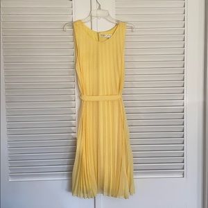 Yellow dress
